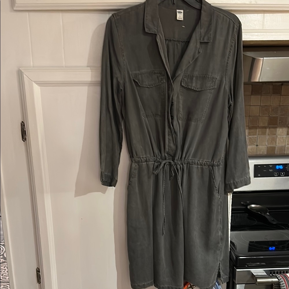 Old Navy Charcoal Long-Sleeve Dress